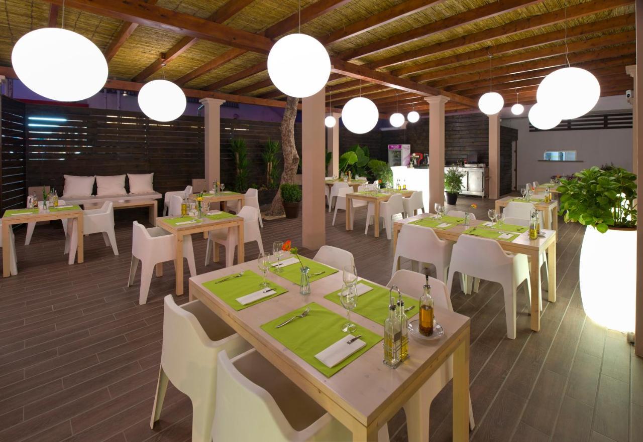 Marvell Club Hotel & Apartments San Antonio  Kültér fotó