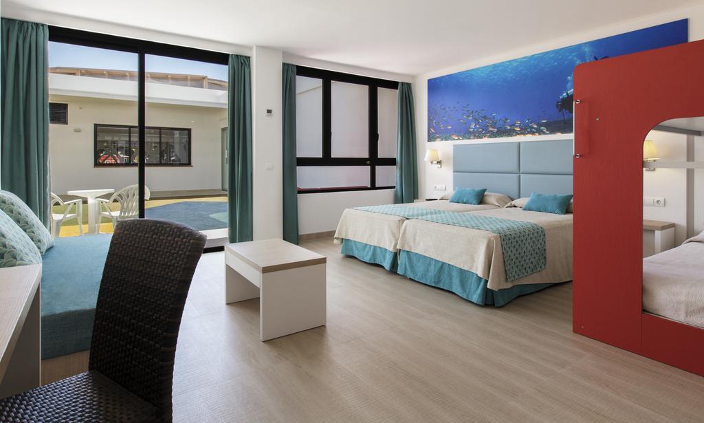 Marvell Club Hotel & Apartments San Antonio  Kültér fotó